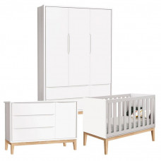 Quarto de Bebê Classic 3 Portas Cômoda com Porta Branco com 